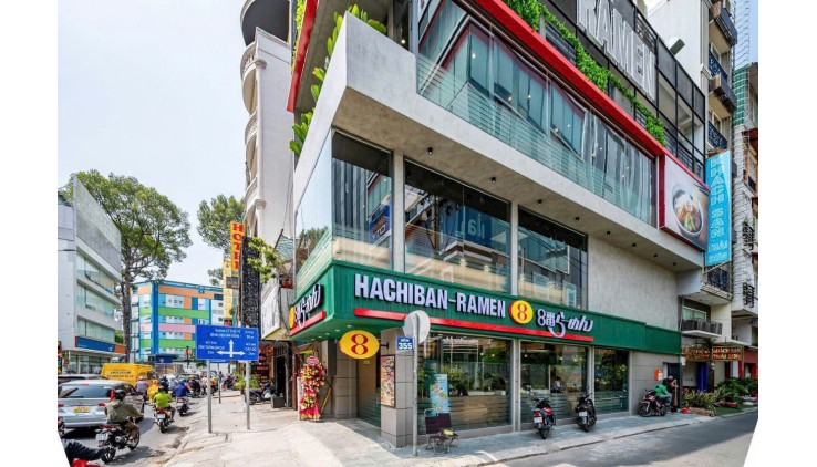 CHO THUÊ NHÀ GÓC 2 MẶT TIỀN SIÊU ĐẸP ĐỐI DIỆN SIÊU THỊ VẠN HẠNH MALL